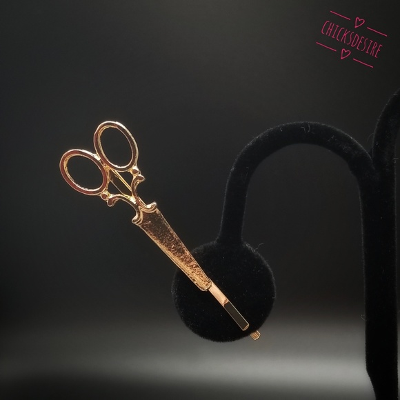 Gold & Silver Scissor Ornaments Hair Clips - Picture 6 of 7